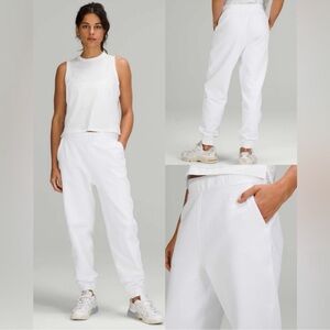 Lululemon Relaxed High-Rise Jogger White